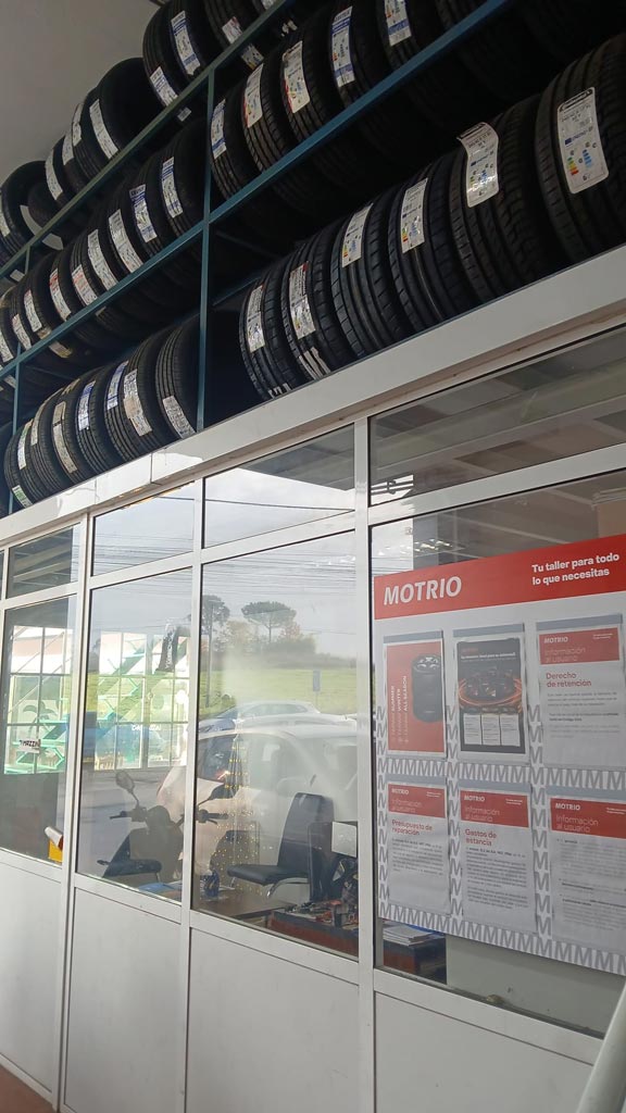 ¡Descubre nuestro taller de neumáticos!